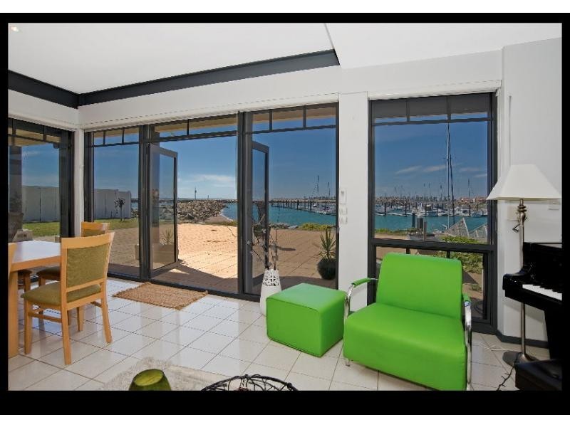 38 Cooroyba Court, North Haven SA 5018