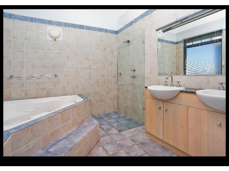38 Cooroyba Court, North Haven SA 5018