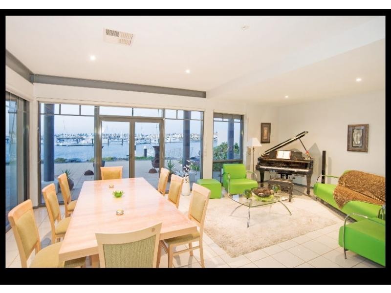 38 Cooroyba Court, North Haven SA 5018