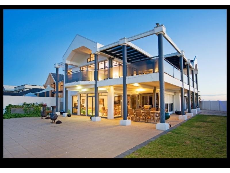 38 Cooroyba Court, North Haven SA 5018