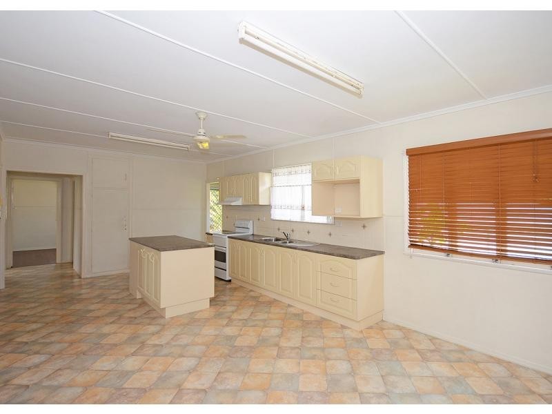 70 Aldridge Street, Maryborough QLD 4650