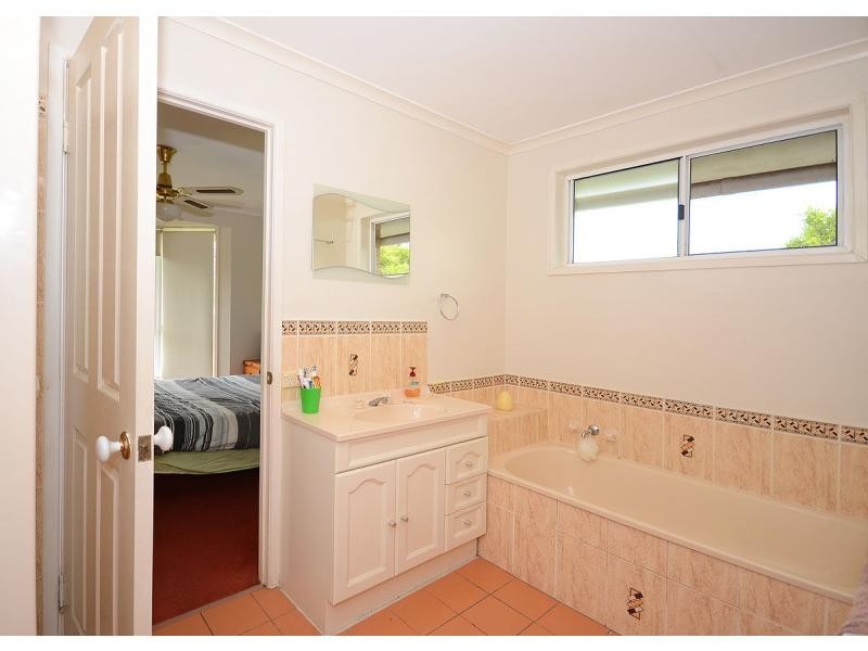 43 Brugh Street, Aldershot QLD 4650