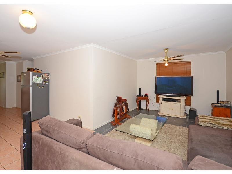 43 Brugh Street, Aldershot QLD 4650