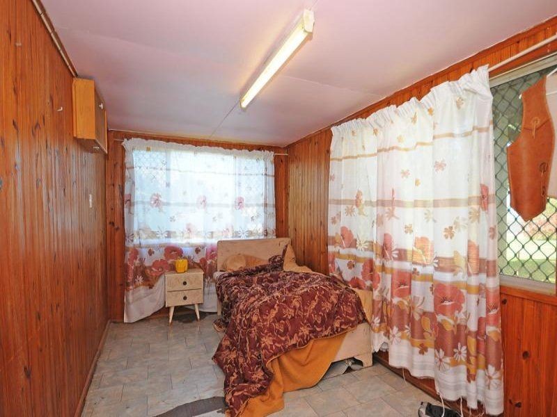 8 May Street, Granville QLD 4650