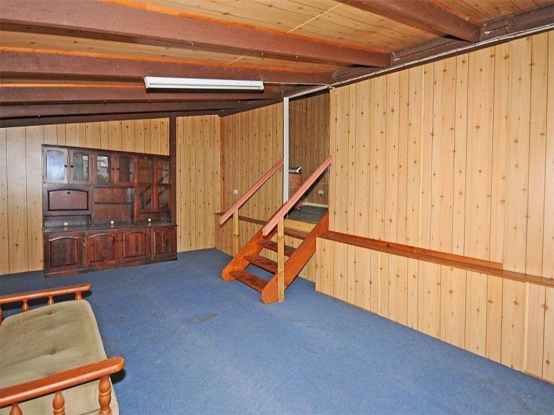 8 May Street, Granville QLD 4650