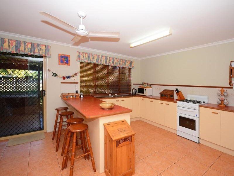 11 Oxley Court, Granville QLD 4650