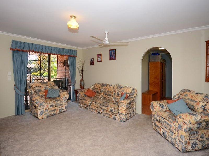 11 Oxley Court, Granville QLD 4650