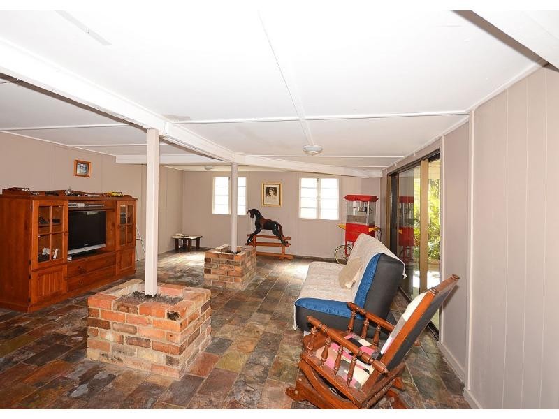 223 John Street, Maryborough QLD 4650