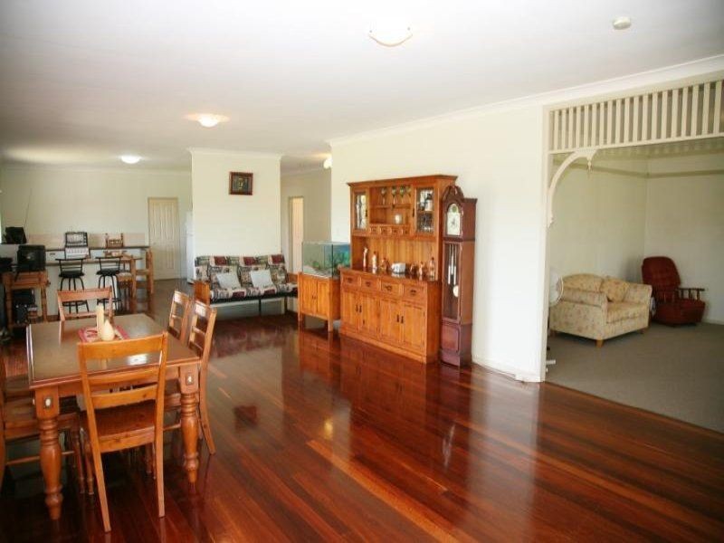 1084 Glenbar Road, Woocoo QLD 4620