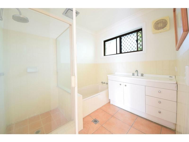1/2073 Gold Coast Highway, Miami QLD 4220