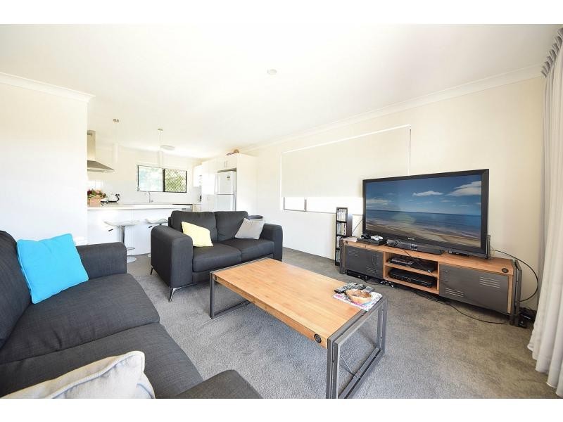 6/40 Oceanic Drive, Mermaid Waters QLD 4218