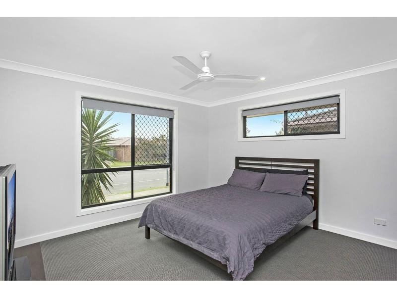 123 Mattocks Road, Burleigh Waters QLD 4220