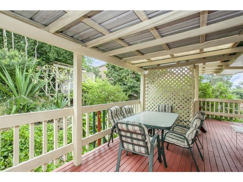 19 Myrtle Court, Palm Beach QLD 4221