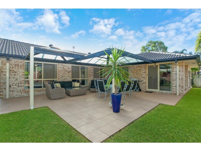 80 Coronet Crescent, Burleigh Waters QLD 4220