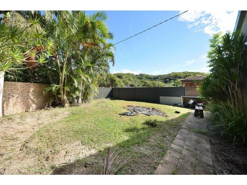13 Tabilban Street, Burleigh Heads QLD 4220