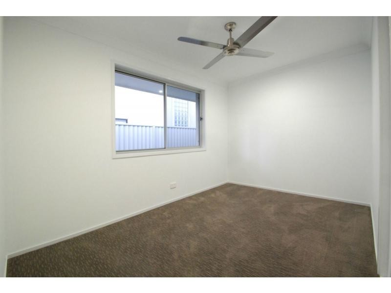 1/84 Nobby Parade, Miami QLD 4220