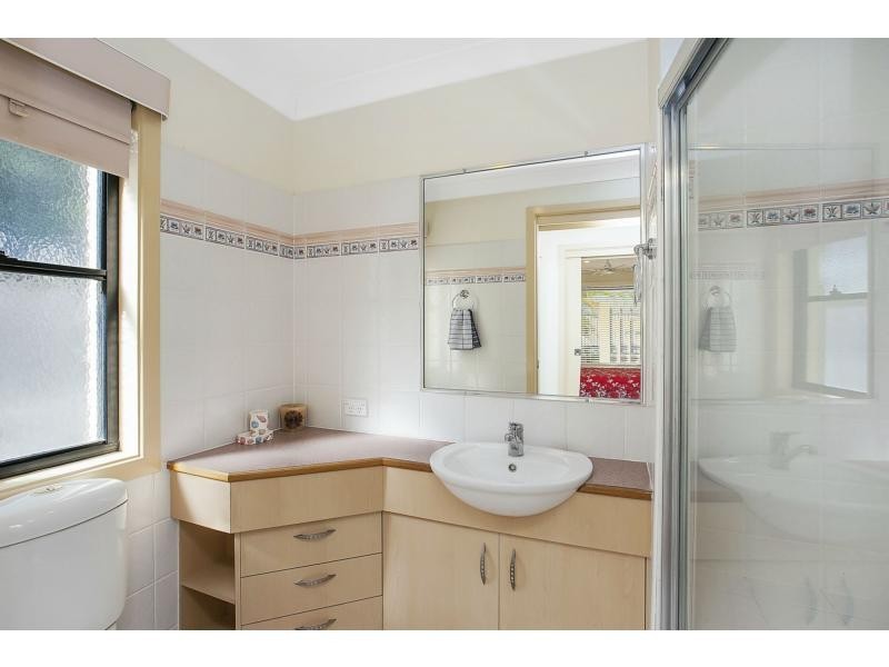 2/5 Karri Court, Burleigh Heads QLD 4220