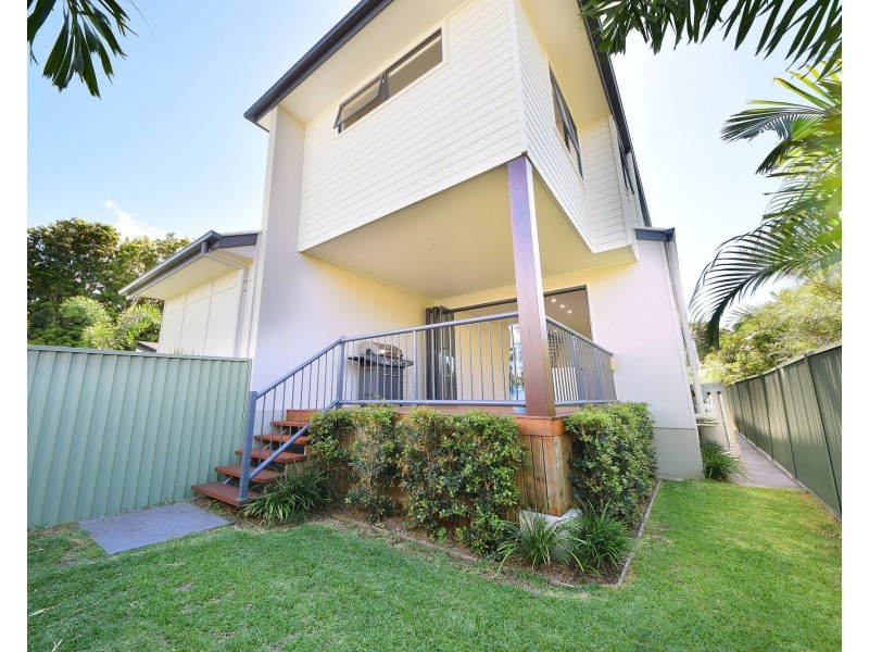 1/30 Nundah Avenue, Miami QLD 4220