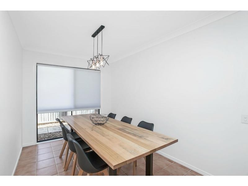 71 Dipper Drive, Burleigh Waters QLD 4220