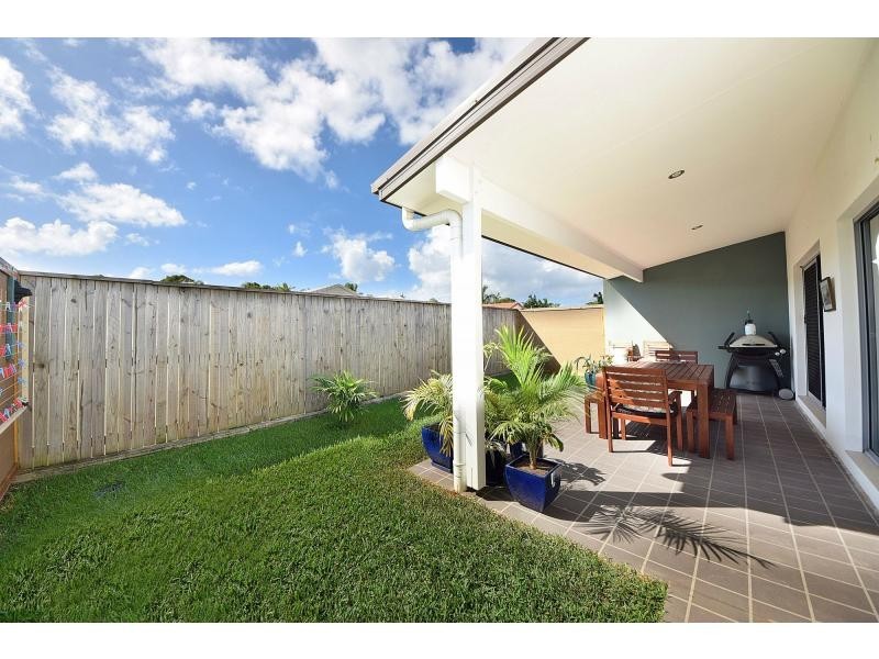 70 Venice Street, Burleigh Waters QLD 4220