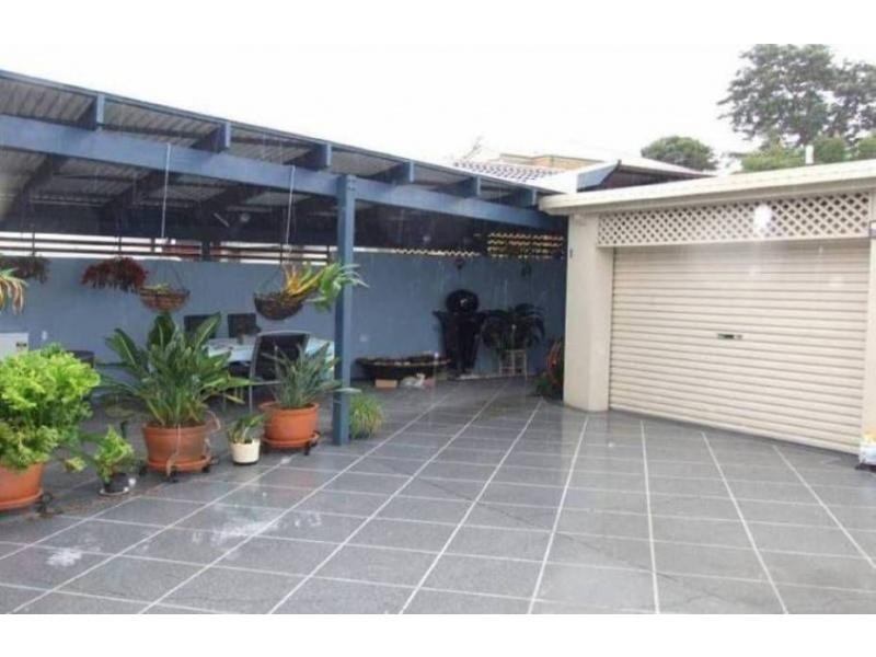 1/85 Sunshine Parade, Miami QLD 4220