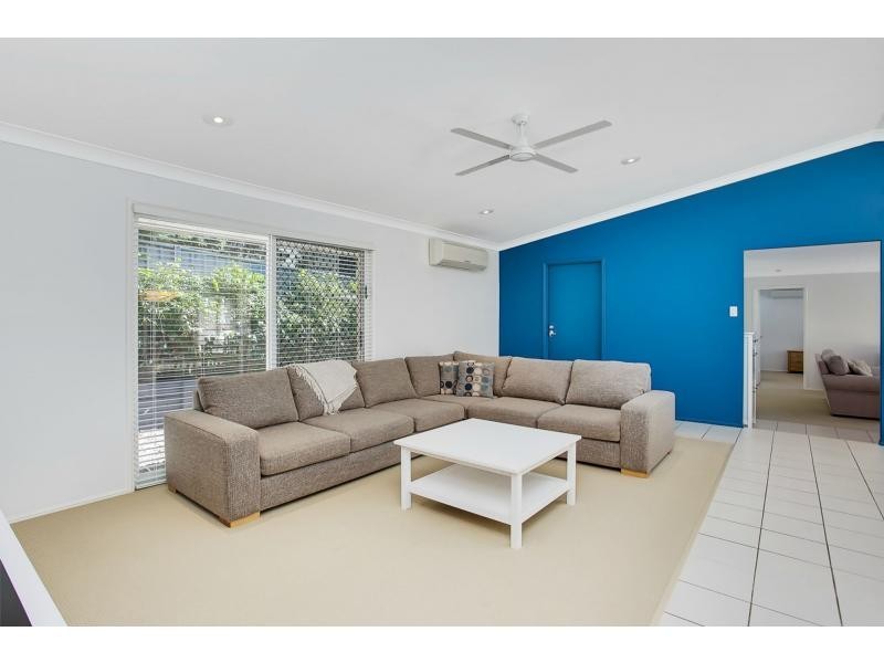 10 Merion Court, Robina QLD 4226