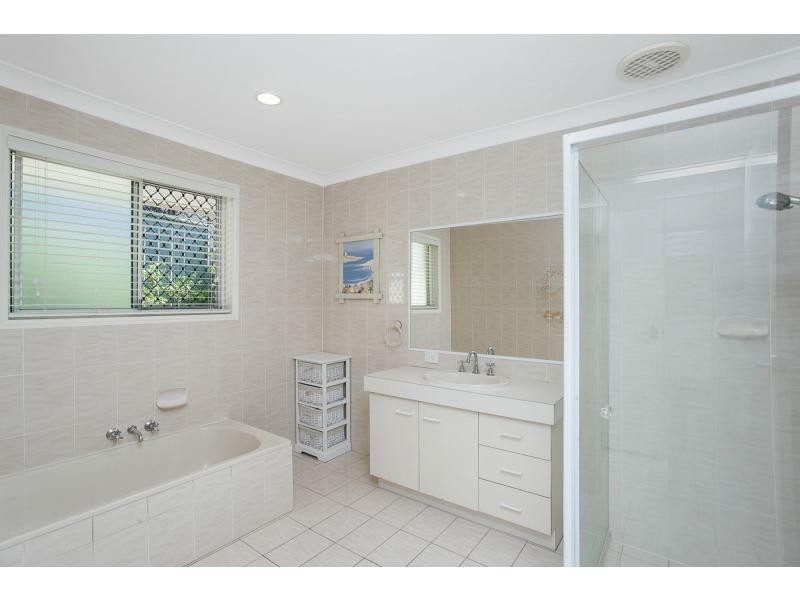 10 Merion Court, Robina QLD 4226