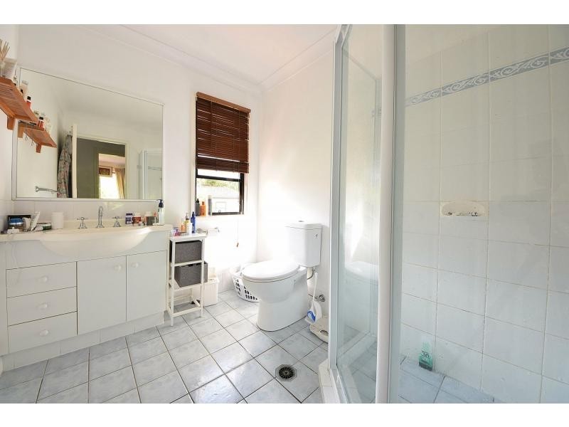 3/4 Karri Court, Burleigh Heads QLD 4220