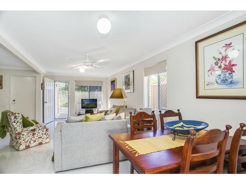 1/258 Christine Avenue, Varsity Lakes QLD 4227