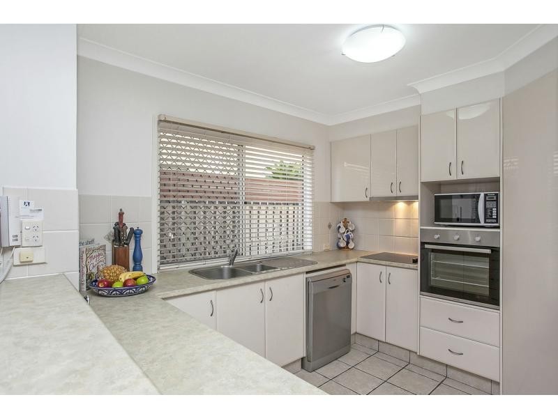3/10 Anzac Parade, Burleigh Heads QLD 4220