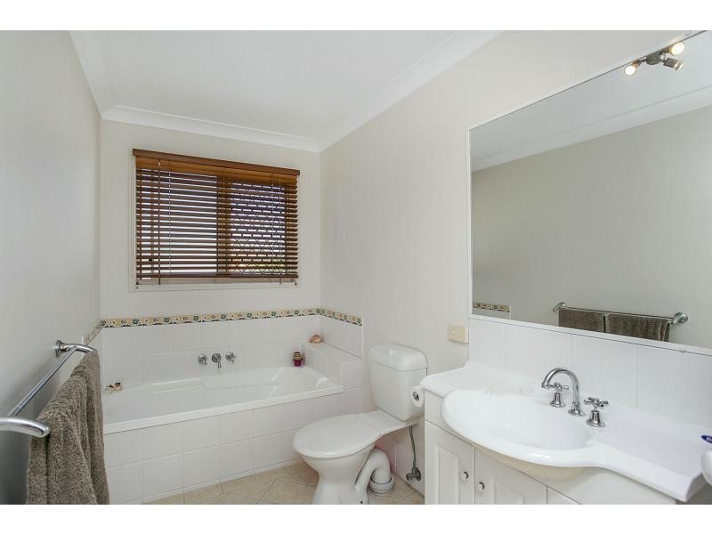 3/10 Anzac Parade, Burleigh Heads QLD 4220