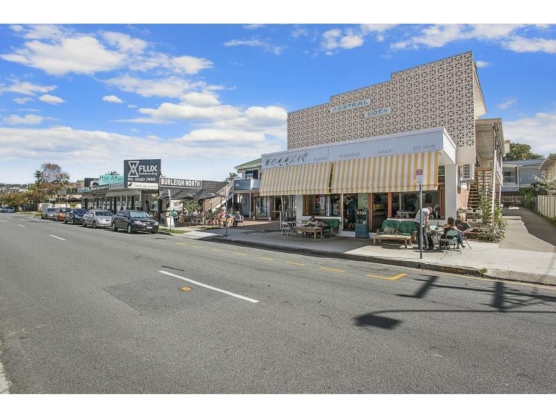 3/10 Anzac Parade, Burleigh Heads QLD 4220