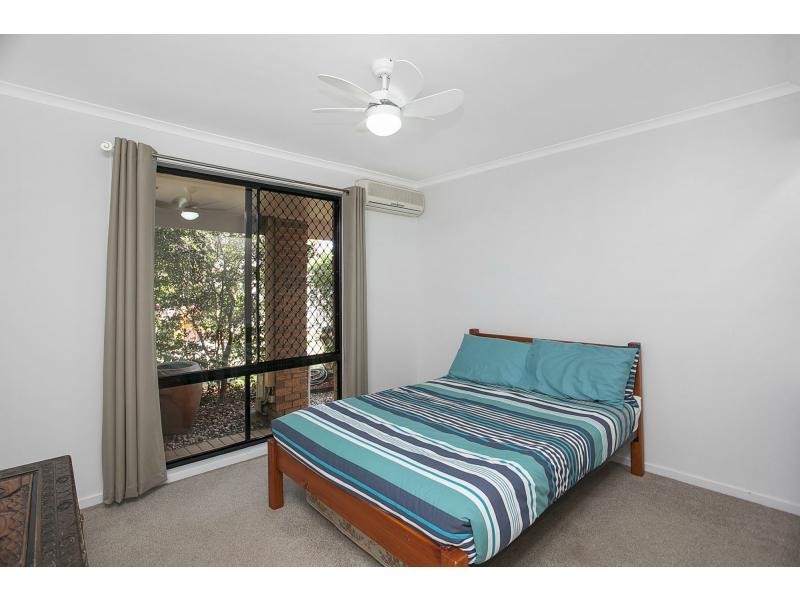 14 Penguin Parade, Burleigh Waters QLD 4220