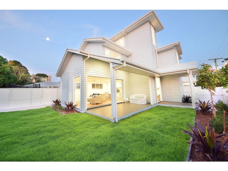 1/19 Banksia Broadway, Burleigh Heads QLD 4220