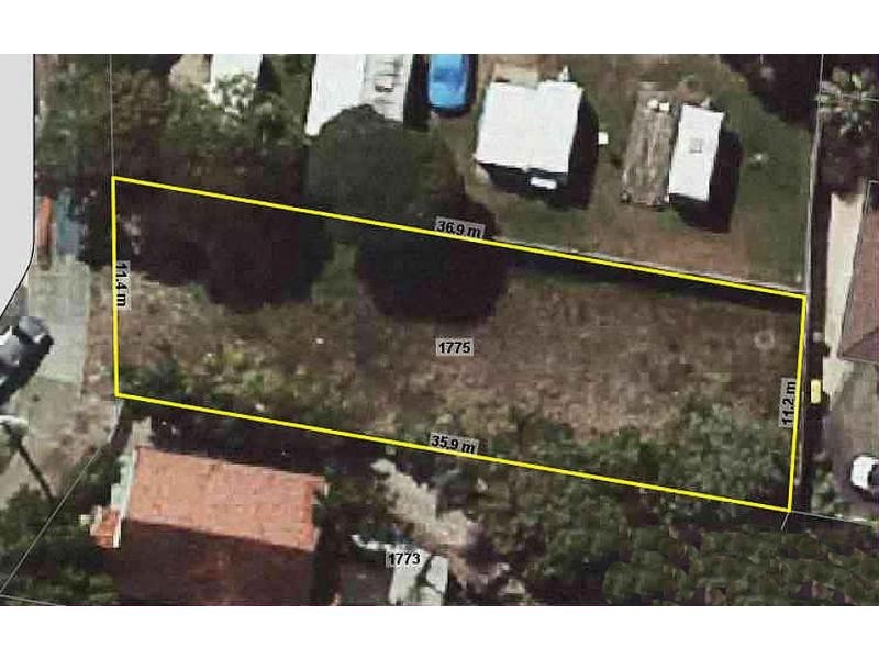 1775 Tweed Street, Burleigh Heads QLD 4220