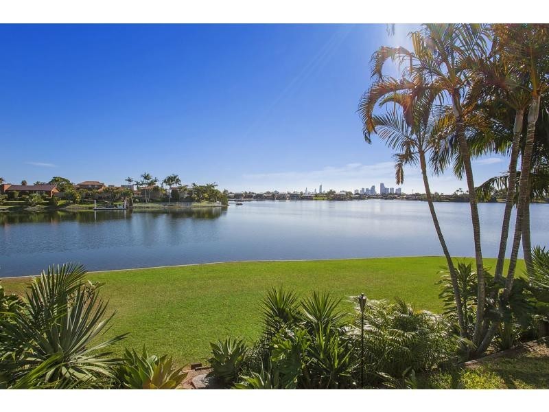 44/300 Cottesloe Drive, Mermaid Waters QLD 4218