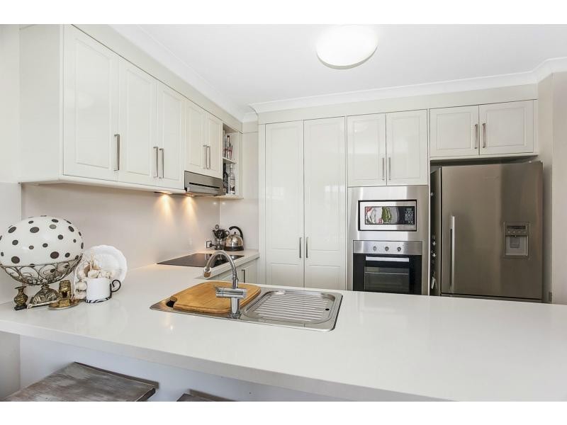 43/28 Chairlift Ave, Nobby Beach QLD 4218