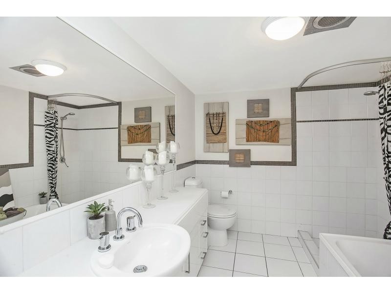 43/28 Chairlift Ave, Nobby Beach QLD 4218