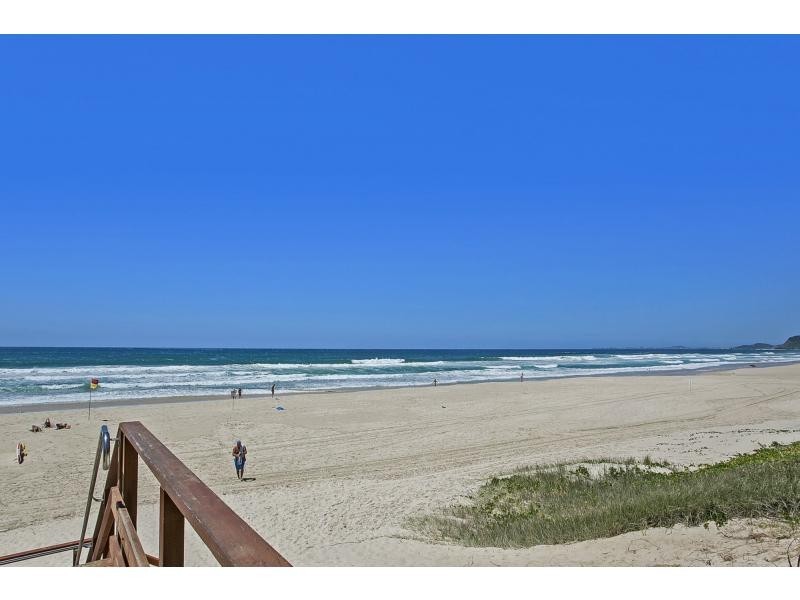 43/28 Chairlift Ave, Nobby Beach QLD 4218