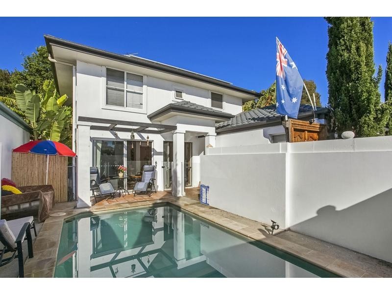 53 Seville Circuit, Burleigh Waters QLD 4220