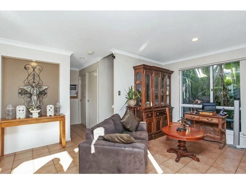 53 Seville Circuit, Burleigh Waters QLD 4220