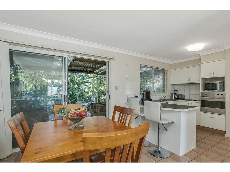 53 Seville Circuit, Burleigh Waters QLD 4220