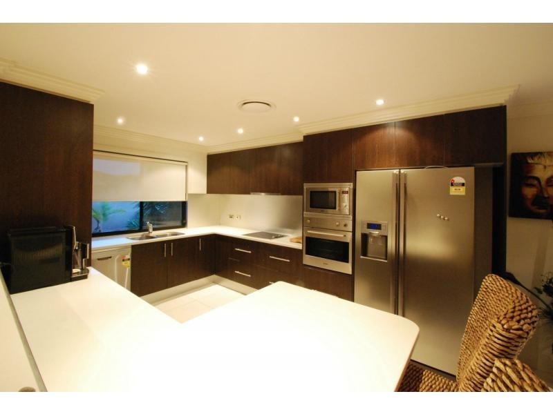 3 Avocet Avenue, Burleigh Waters QLD 4220