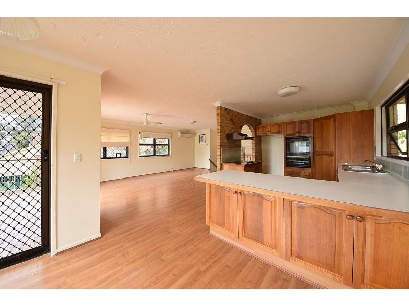 1/36 Ewart Street, Burleigh Heads QLD 4220