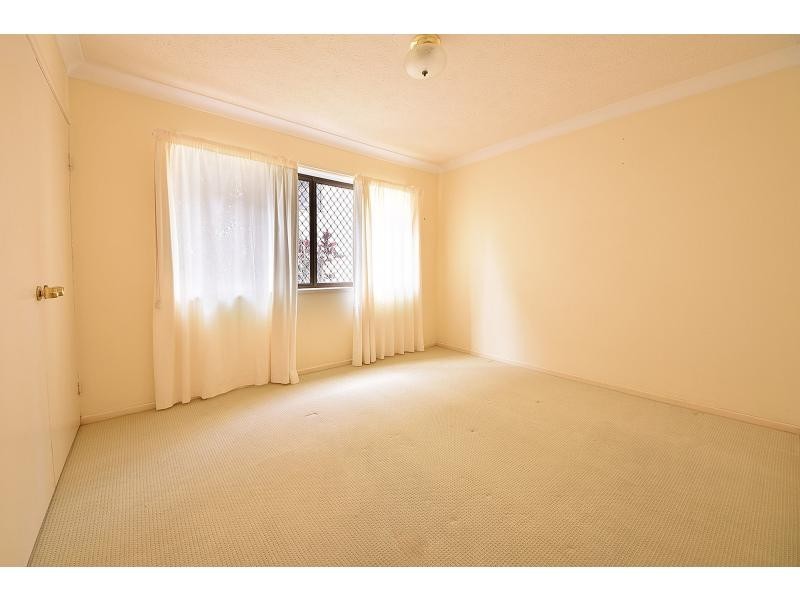 1/36 Ewart Street, Burleigh Heads QLD 4220