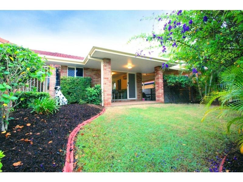 2/13 Olympus Drive, Robina QLD 4226