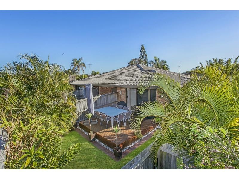 13a Macaw Avenue, Miami QLD 4220