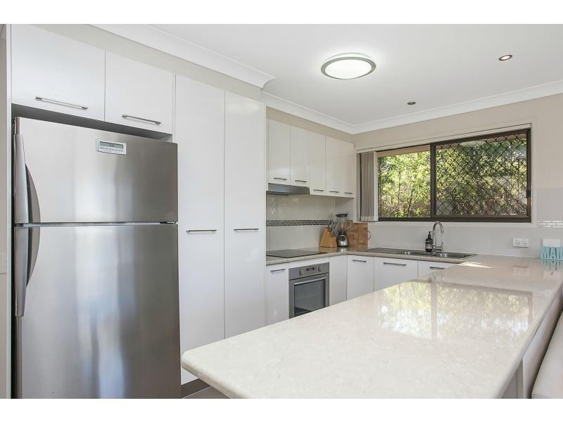 13a Macaw Avenue, Miami QLD 4220