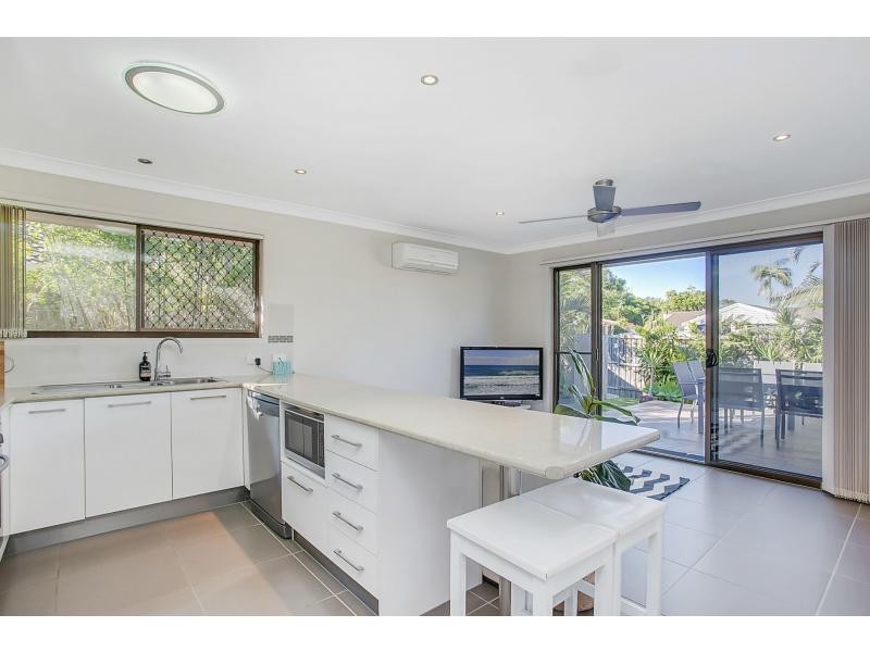 13a Macaw Avenue, Miami QLD 4220