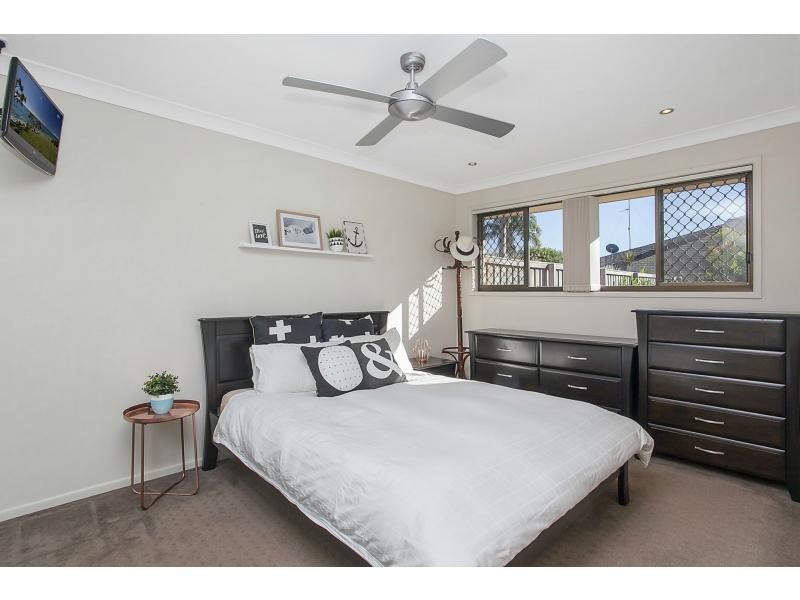 13a Macaw Avenue, Miami QLD 4220